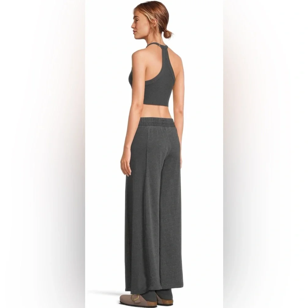 NWT Free People Go to Set